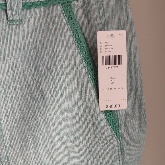 NWT Pilcro Light Green Wide Leg Pants Size 2/26 - Picture 2 of 9